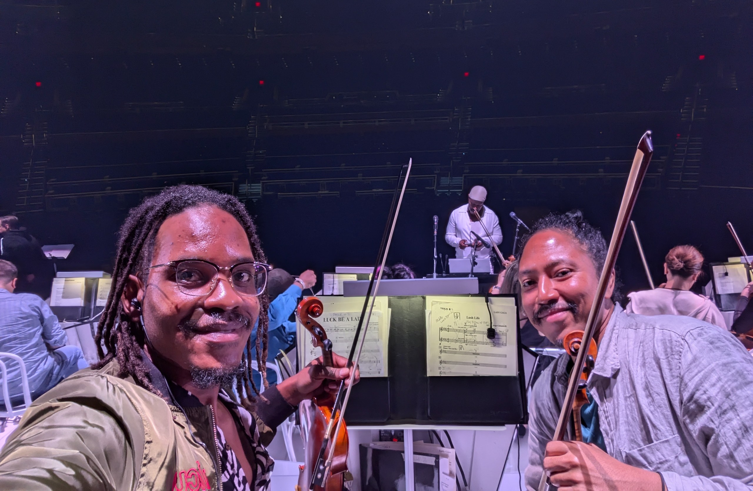 Rahmaan Phillip in concert black backstage with the orchestra during the Las Vegas residency run.