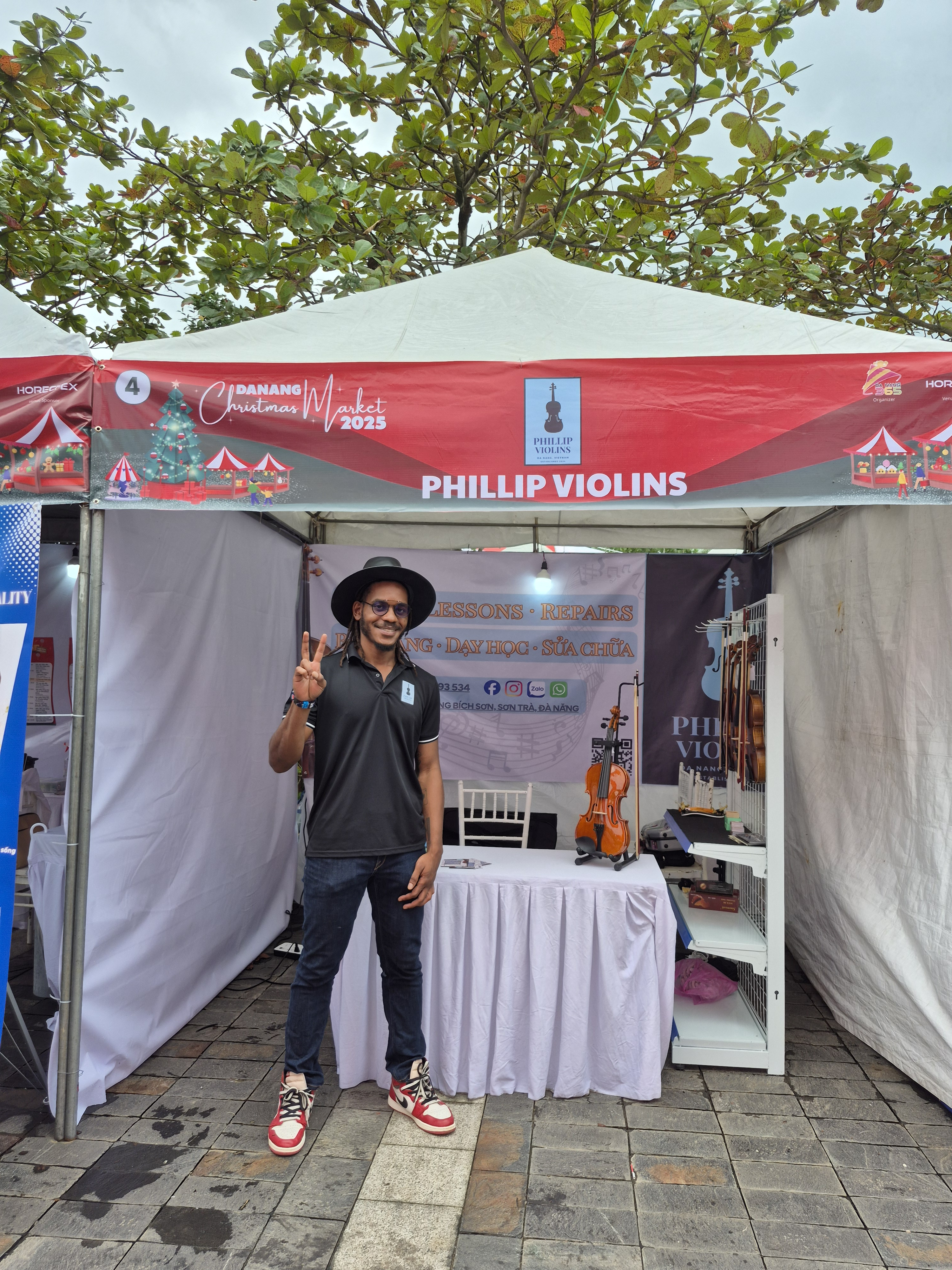 Phillip Violins — Rahmaan's workshop and youth programme in Da Nang, Vietnam.